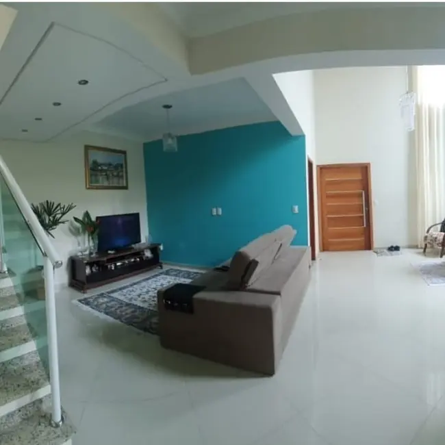 Foto 8 de Casa de Condomínio com 3 quartos à venda, 212m2 em Tremembe - SP