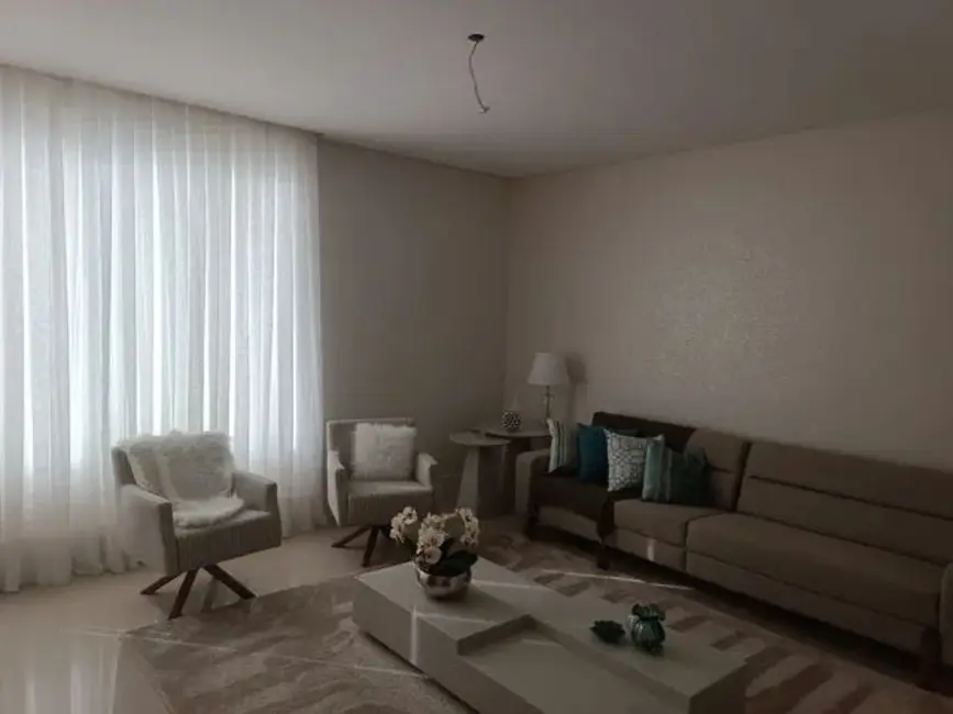 Foto 5 de Casa de Condomínio com 5 quartos à venda, 236m2 em Quiririm, Taubate - SP