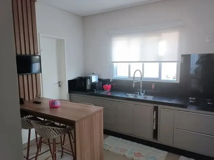 Foto 4 de Casa de Condomínio com 5 quartos à venda, 236m2 em Quiririm, Taubate - SP