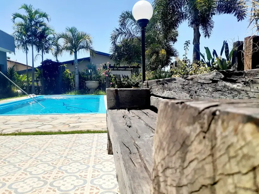 Foto 9 de Sobrado com 5 quartos à venda, 485m2 em Jardim Residencial Doutor Lessa, Pindamonhangaba - SP