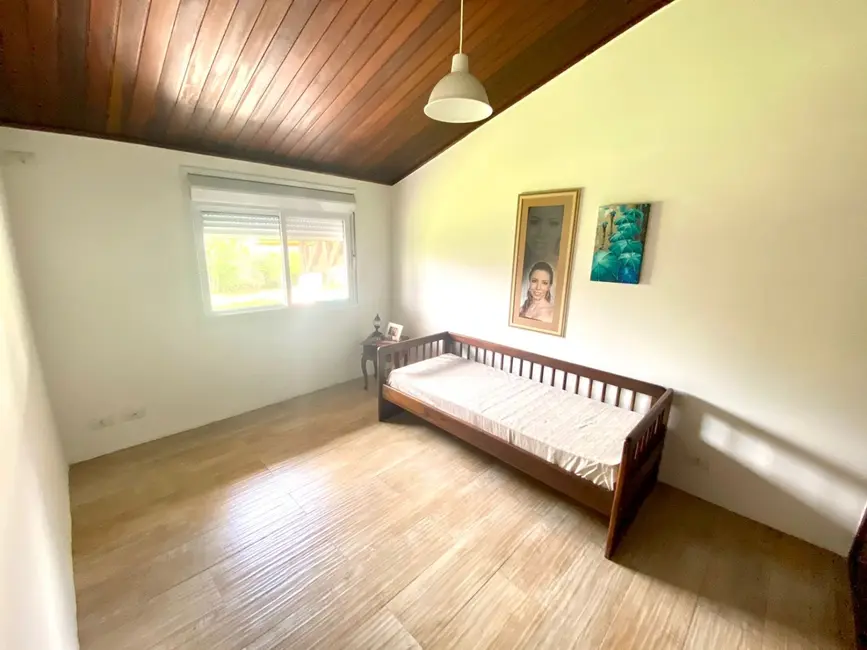 Foto 7 de Sobrado com 3 quartos à venda, 346m2 em Centro, Tremembe - SP