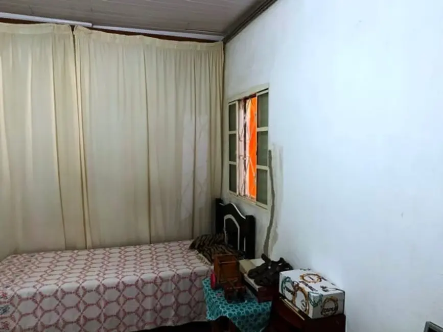 Foto 3 de Casa com 2 quartos à venda, 62m2 em Triângulo, Pindamonhangaba - SP