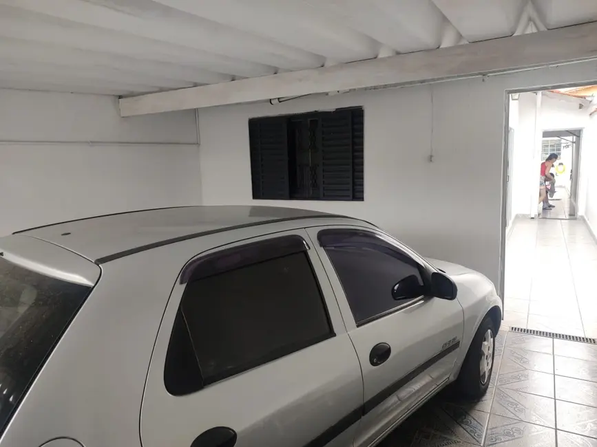 Foto 9 de Casa com 2 quartos à venda, 120m2 em Jardim Gurilândia, Taubate - SP