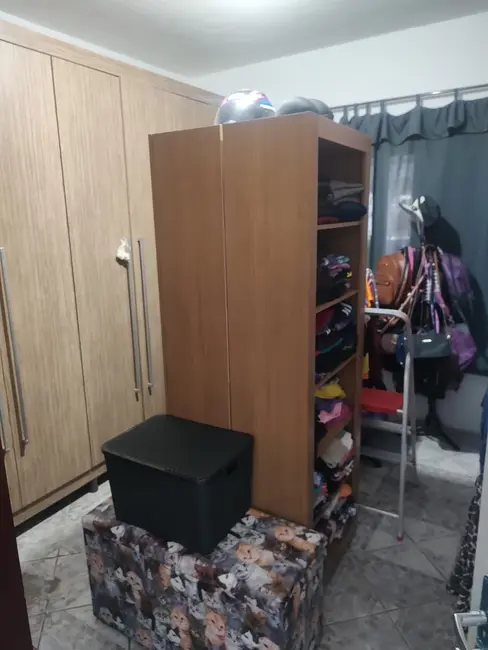 Foto 4 de Casa com 2 quartos à venda, 120m2 em Jardim Gurilândia, Taubate - SP