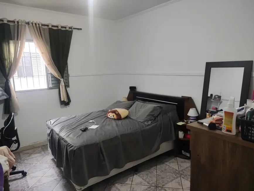 Foto 3 de Casa com 2 quartos à venda, 120m2 em Jardim Gurilândia, Taubate - SP