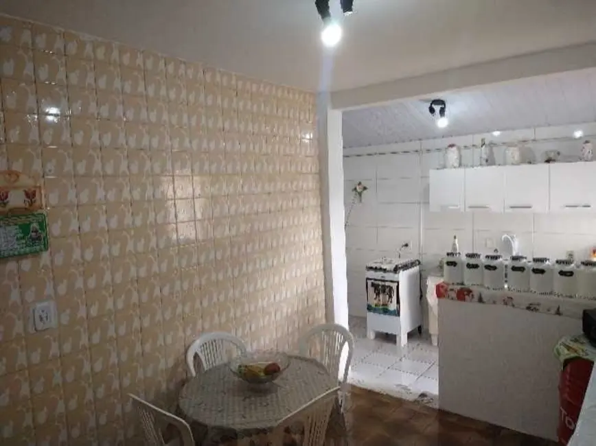 Foto 5 de Casa com 2 quartos à venda, 64m2 em Jardim Ana Emilia, Taubate - SP