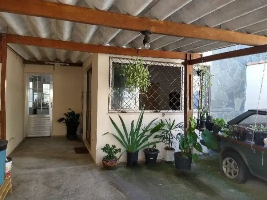 Foto 1 de Casa com 2 quartos à venda, 64m2 em Jardim Ana Emilia, Taubate - SP