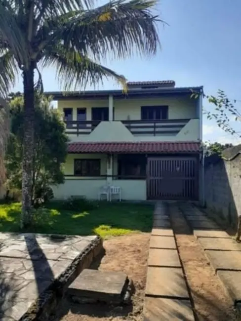 Foto 2 de Casa à venda em Conjunto Residencial Araretama, Pindamonhangaba - SP