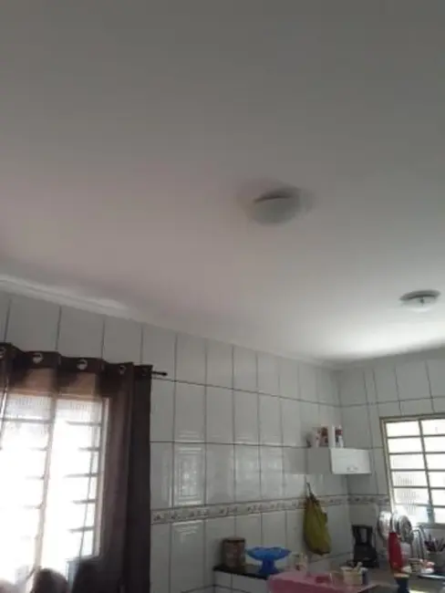 Foto 6 de Casa à venda em Conjunto Residencial Araretama, Pindamonhangaba - SP