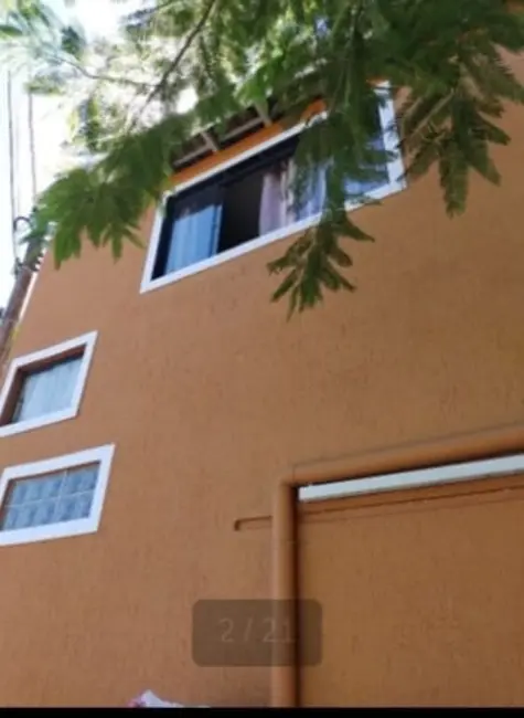 Sobrado com 3 quartos à venda em Pindamonhangaba - SP - imagem 7 Foto 7 de Sobrado com 3 quartos à venda em Pindamonhangaba - SP