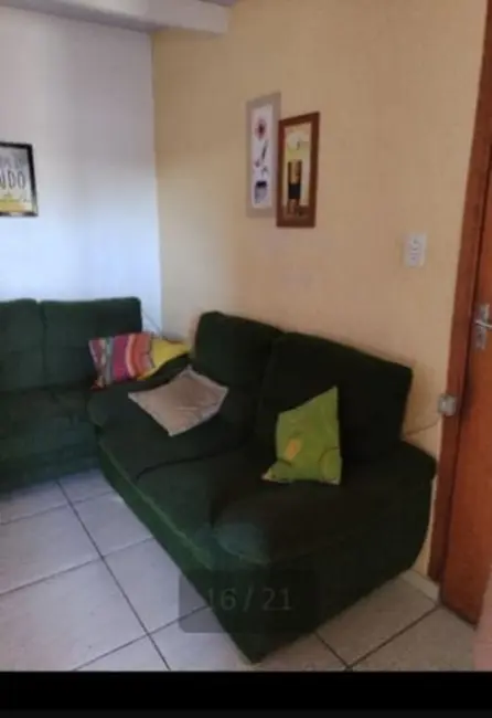 Sobrado com 3 quartos à venda em Pindamonhangaba - SP - imagem 2 Foto 2 de Sobrado com 3 quartos à venda em Pindamonhangaba - SP