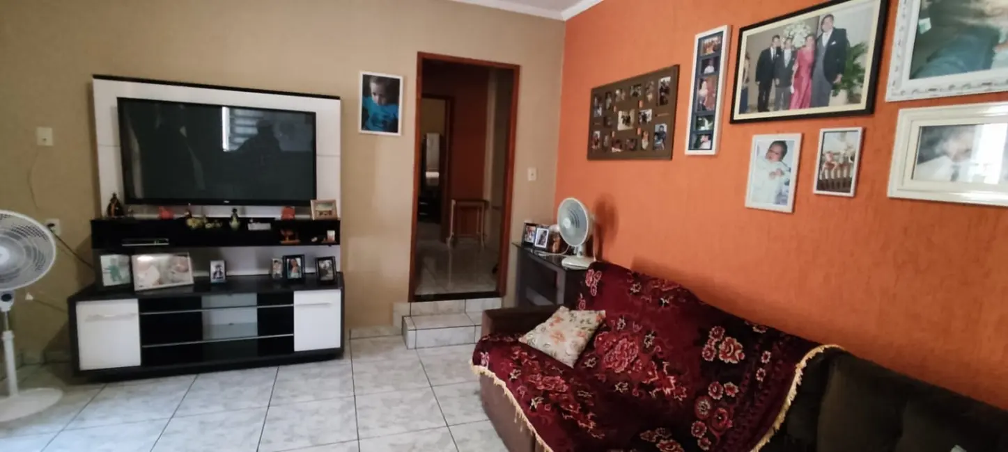 Foto 3 de Casa com 3 quartos à venda, 75m2 em Residencial Ouro Verde, Pindamonhangaba - SP