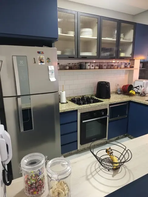 Foto 8 de Sobrado com 3 quartos à venda, 180m2 em Esplanada Independência, Taubate - SP