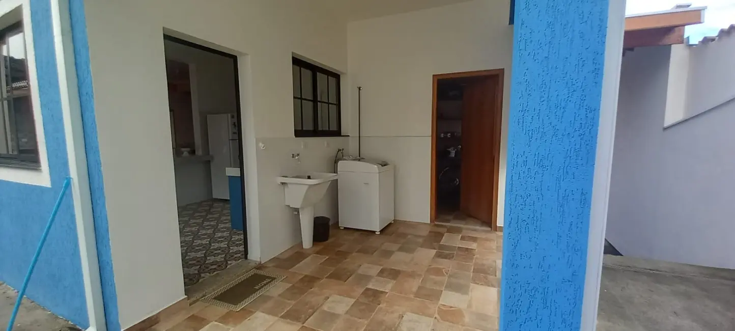 Foto 8 de Casa com 4 quartos à venda, 274m2 em Jardim Independência, Taubate - SP