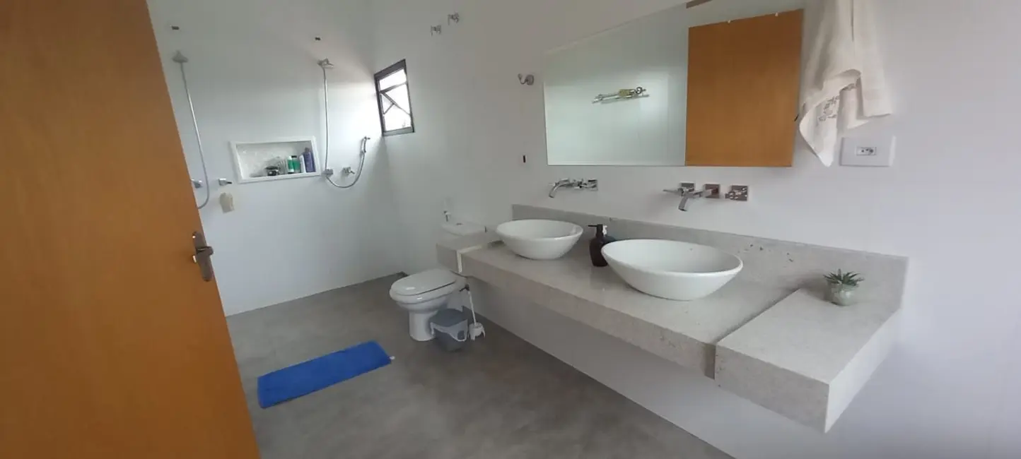 Foto 2 de Casa com 4 quartos à venda, 274m2 em Jardim Independência, Taubate - SP