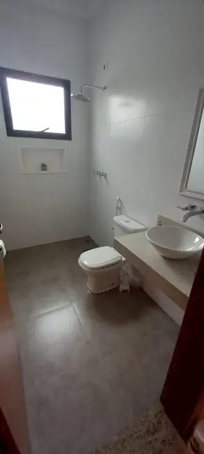 Foto 6 de Casa com 4 quartos à venda, 274m2 em Jardim Independência, Taubate - SP