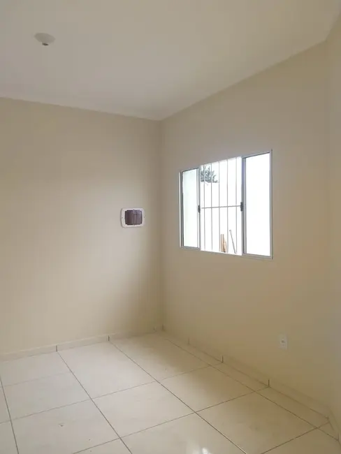 Foto 3 de Casa com 2 quartos à venda, 56m2 em Residencial Pasin, Pindamonhangaba - SP