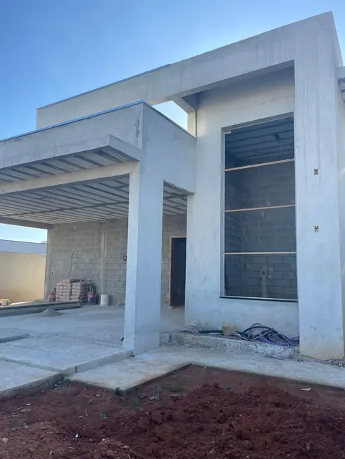 Foto 2 de Casa de Condomínio com 3 quartos à venda, 216m2 em Parque das Nações, Pindamonhangaba - SP