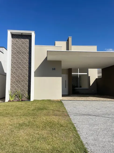Foto 1 de Casa de Condomínio com 3 quartos à venda, 150m2 em Pindamonhangaba - SP