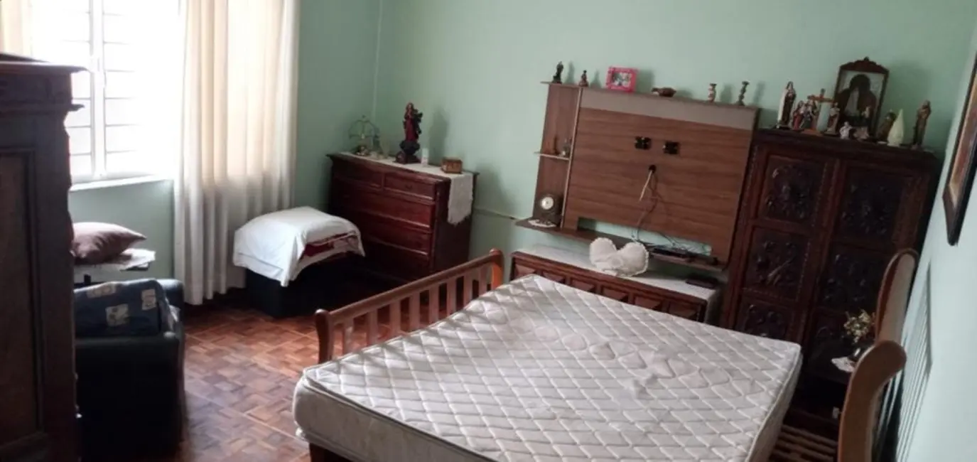 Foto 7 de Casa com 5 quartos à venda, 305m2 em Centro, Tremembe - SP