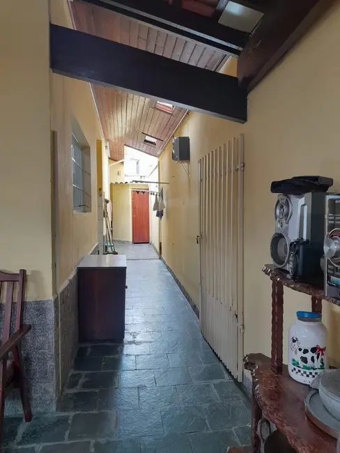 Foto 4 de Casa com 3 quartos à venda, 150m2 em Mombaça, Pindamonhangaba - SP