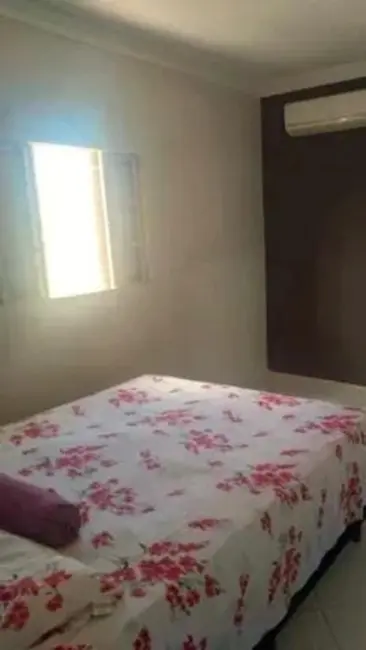 Foto 3 de Casa com 3 quartos à venda em Vila São José, Taubate - SP