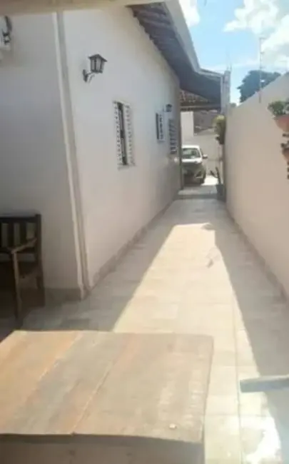 Foto 5 de Casa com 3 quartos à venda em Vila São José, Taubate - SP