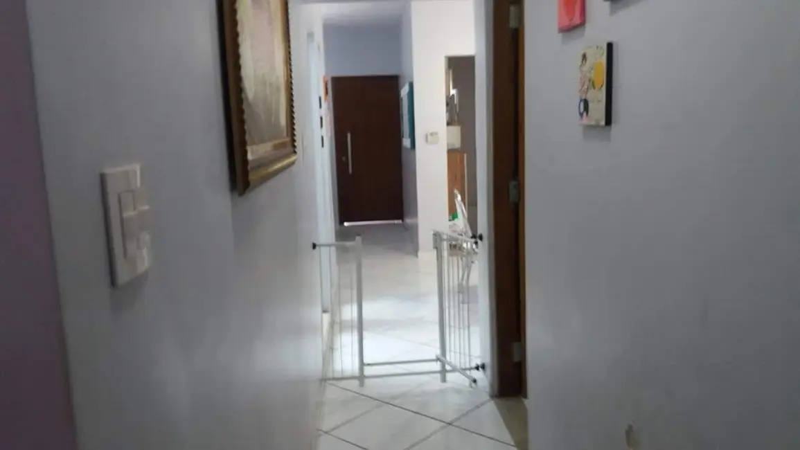 Foto 4 de Casa com 3 quartos à venda, 124m2 em Pindamonhangaba - SP