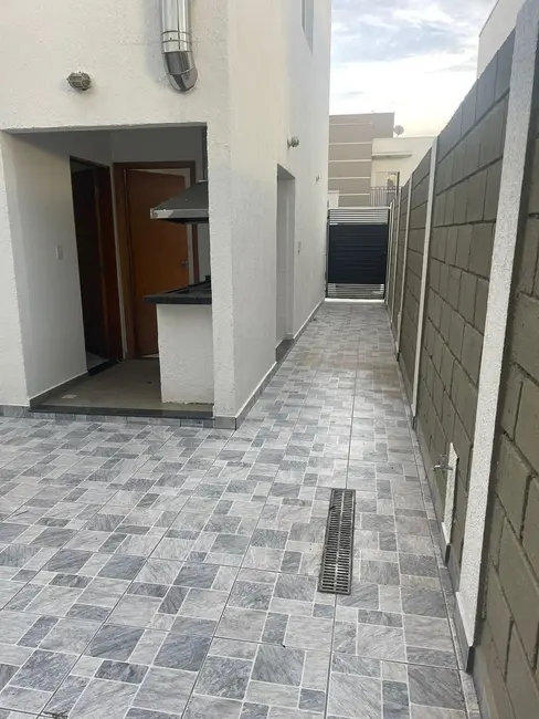Foto 7 de Casa de Condomínio com 3 quartos para alugar em Vila Areao, Taubate - SP