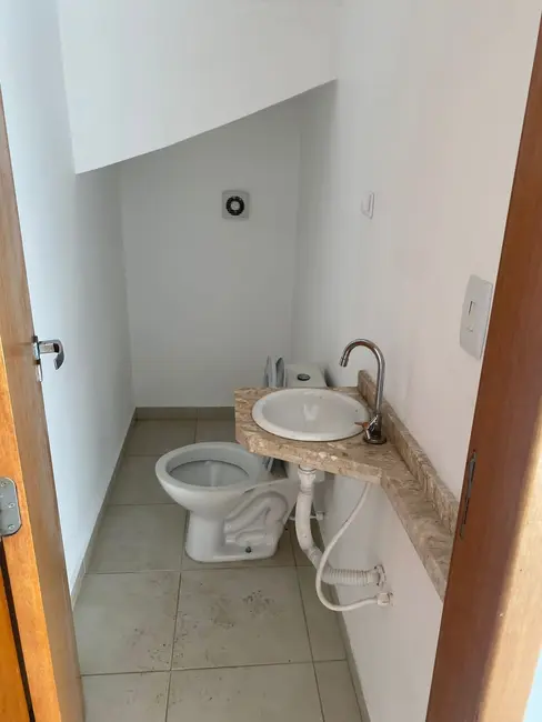 Foto 8 de Casa de Condomínio com 3 quartos para alugar em Vila Areao, Taubate - SP