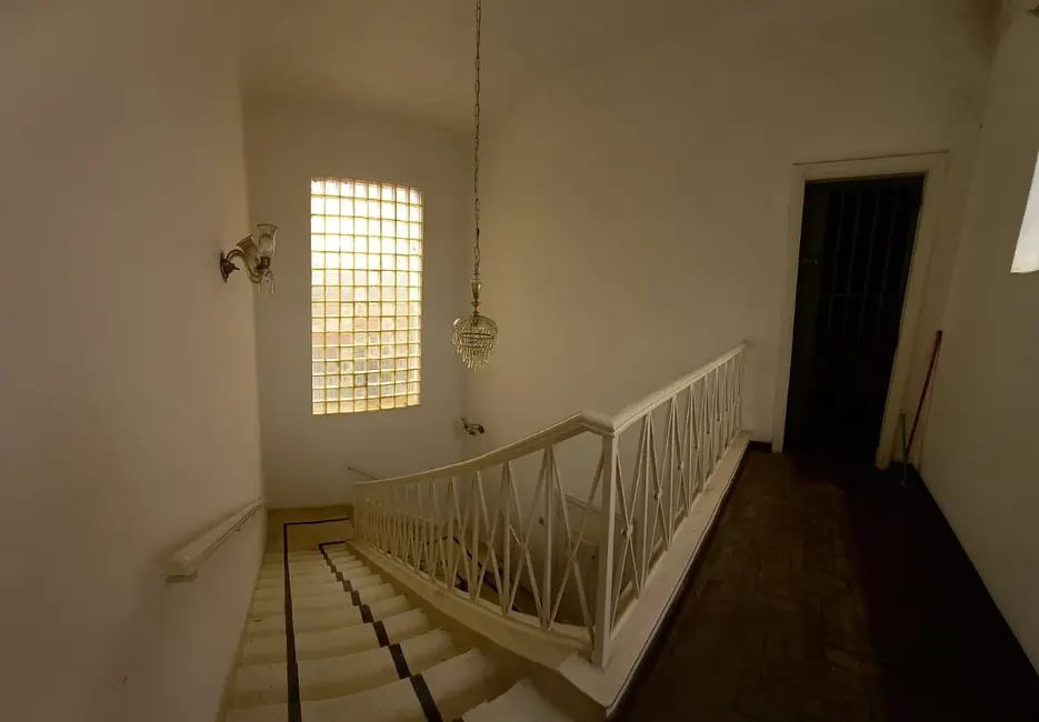 Foto 6 de Casa com 7 quartos à venda em Centro, Guaratingueta - SP