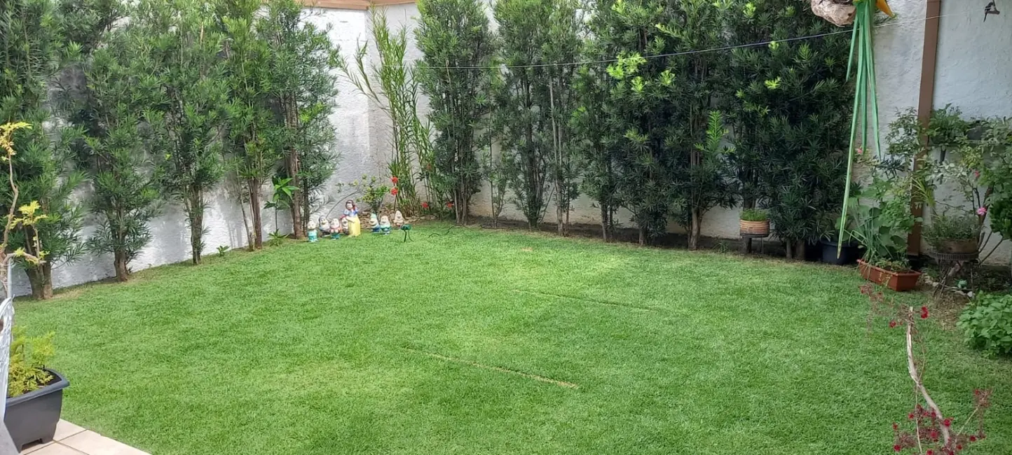 Foto 6 de Casa com 2 quartos à venda, 154m2 em Tremembe - SP