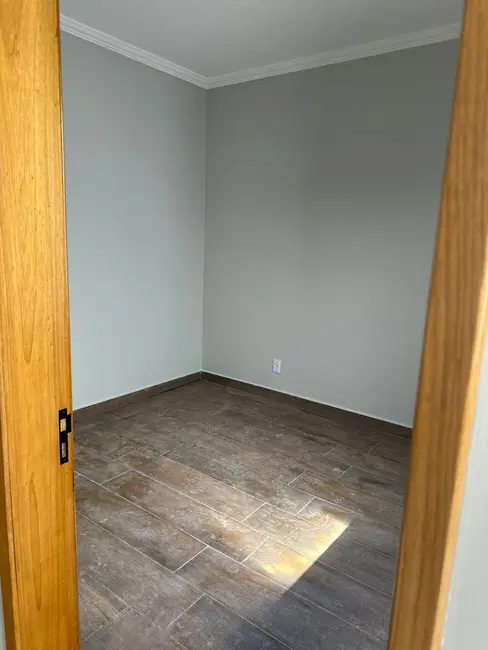 Foto 3 de Casa de Condomínio com 3 quartos à venda, 140m2 em Pindamonhangaba - SP
