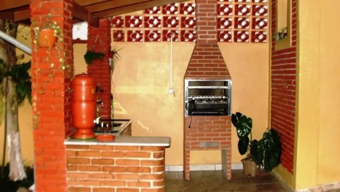 Foto 6 de Casa com 3 quartos à venda, 185m2 em Jardim Santa Cecília, Pindamonhangaba - SP