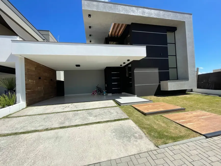 Foto 2 de Casa de Condomínio com 3 quartos à venda, 193m2 em Quiririm, Taubate - SP