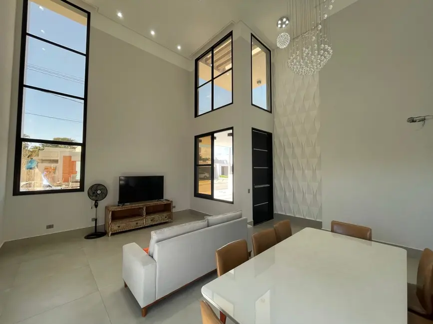 Foto 6 de Casa de Condomínio com 3 quartos à venda, 193m2 em Quiririm, Taubate - SP