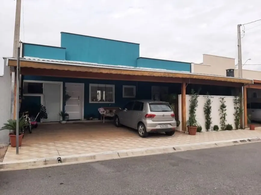 Foto 3 de Casa de Condomínio com 2 quartos à venda, 76m2 em Taubate - SP