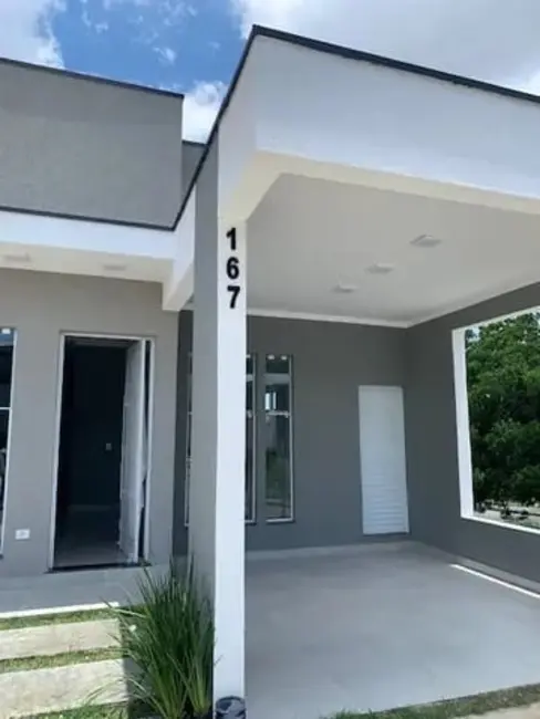 Foto 2 de Casa de Condomínio com 3 quartos à venda, 102m2 em Morada dos Nobres, Taubate - SP