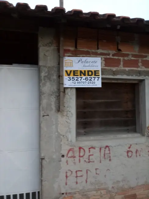 Foto 1 de Sobrado com 3 quartos à venda, 130m2 em Bom Sucesso, Pindamonhangaba - SP