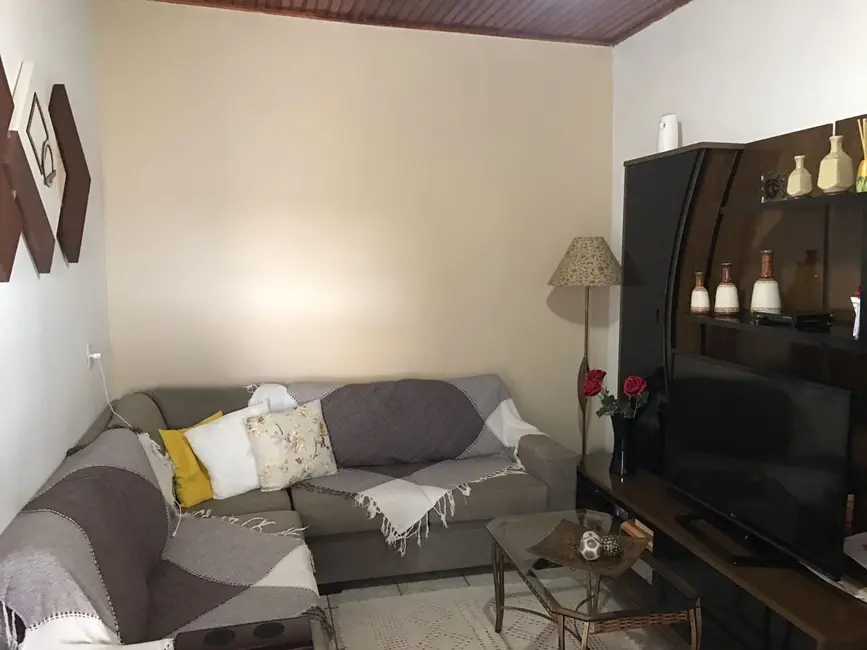 Foto 1 de Casa com 1 quarto à venda, 80m2 em Potim - SP
