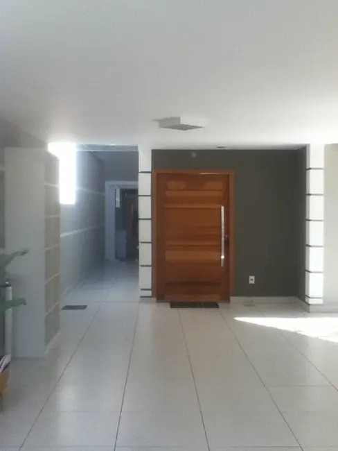 Foto 2 de Casa com 3 quartos à venda, 234m2 em Residencial Campo Belo, Pindamonhangaba - SP