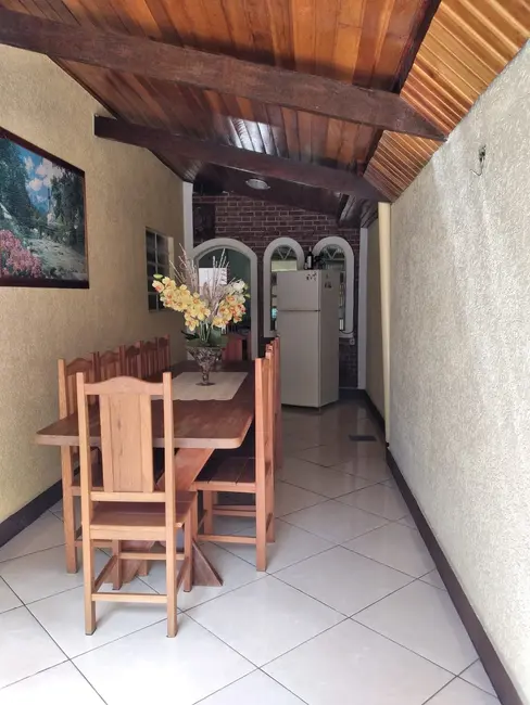 Foto 2 de Casa com 3 quartos à venda, 169m2 em Jardim Independência, Taubate - SP