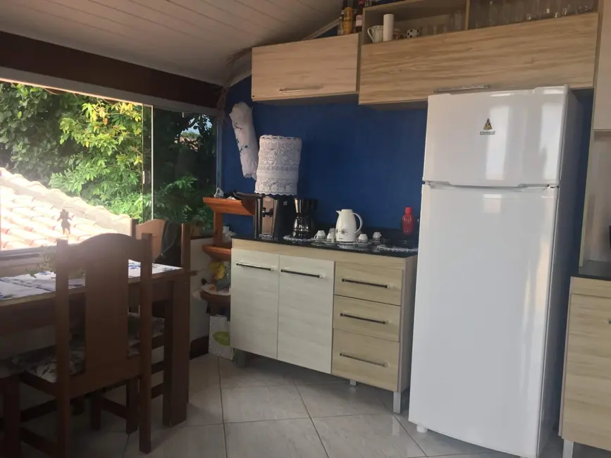 Foto 7 de Sobrado com 3 quartos à venda, 194m2 em Pindamonhangaba - SP