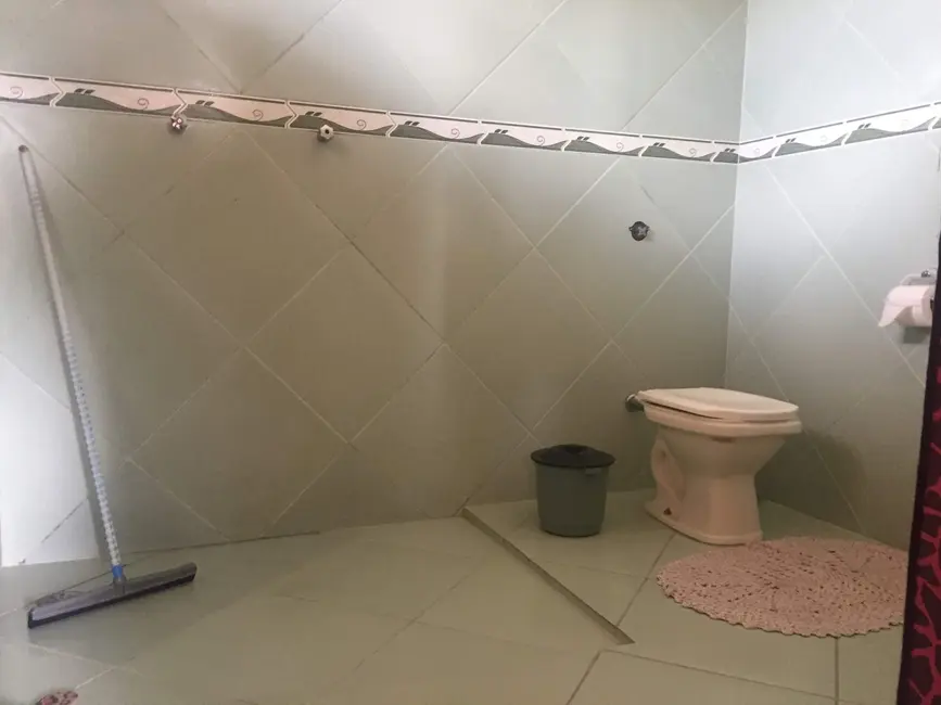 Foto 5 de Sobrado com 3 quartos à venda, 194m2 em Pindamonhangaba - SP