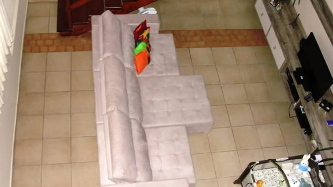 Foto 2 de Sobrado com 3 quartos à venda, 195m2 em Pindamonhangaba - SP