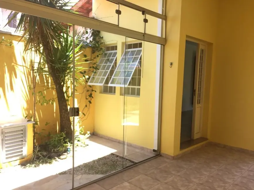 Foto 9 de Casa com 2 quartos à venda, 135m2 em Residencial Campo Belo, Pindamonhangaba - SP