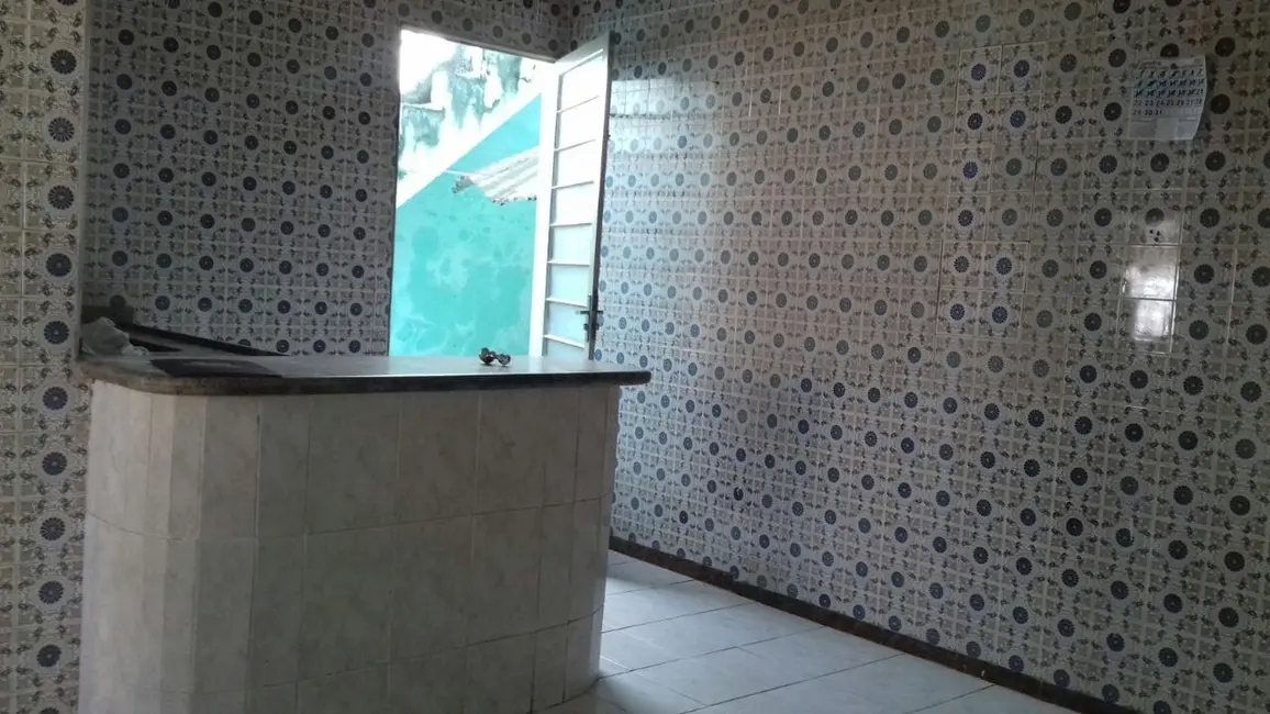 Casa com 2 quartos à venda em Aparecida - SP - imagem 5 Foto 5 de Casa com 2 quartos à venda em Aparecida - SP