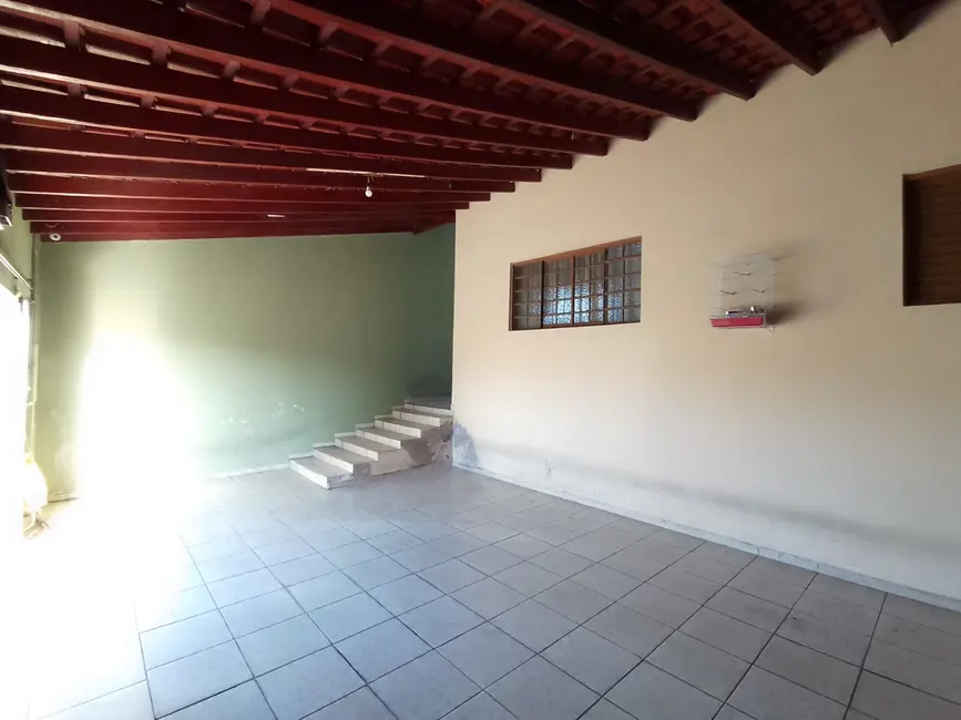 Foto 2 de Casa com 2 quartos à venda, 120m2 em Residencial Maricá, Pindamonhangaba - SP