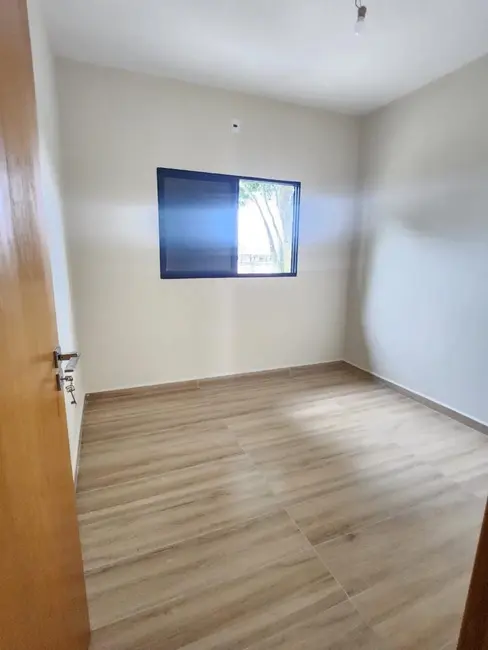 Foto 5 de Casa com 2 quartos à venda, 82m2 em Vila Nossa Senhora das Graças, Taubate - SP