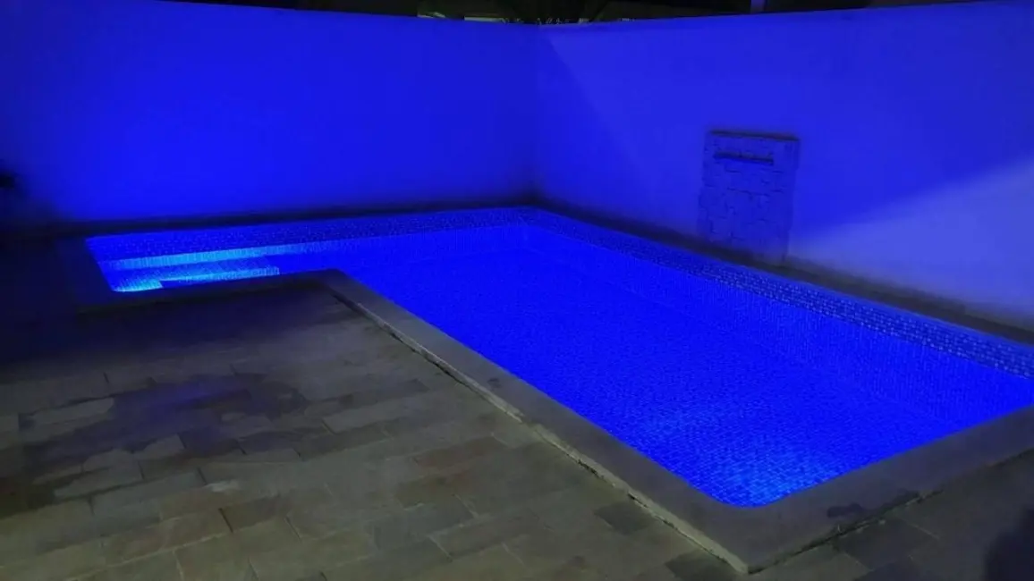 Foto 1 de Casa de Condomínio com 3 quartos à venda, 264m2 em Tremembe - SP